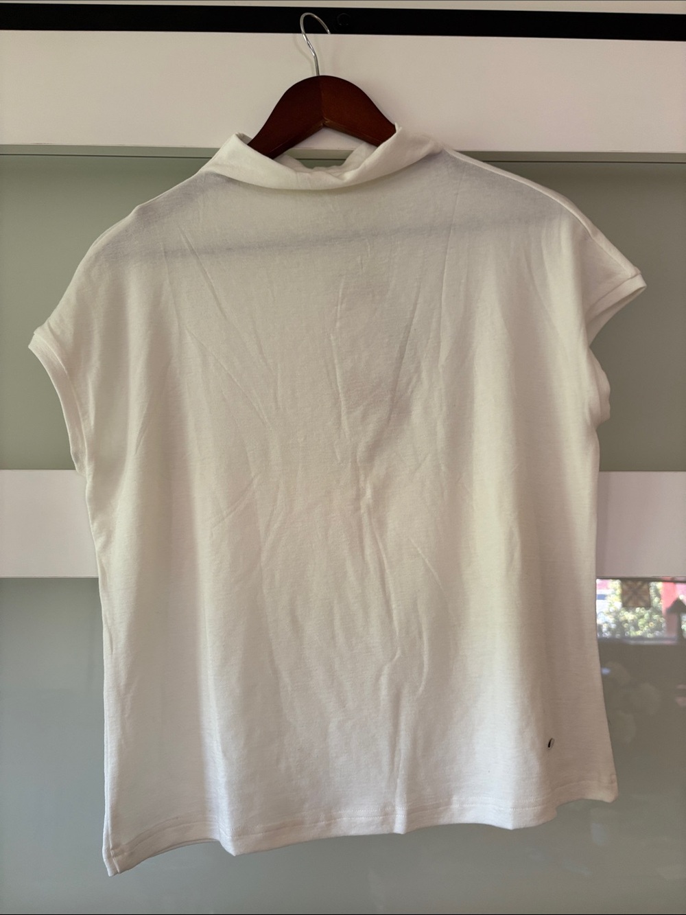 OGL COW NECK